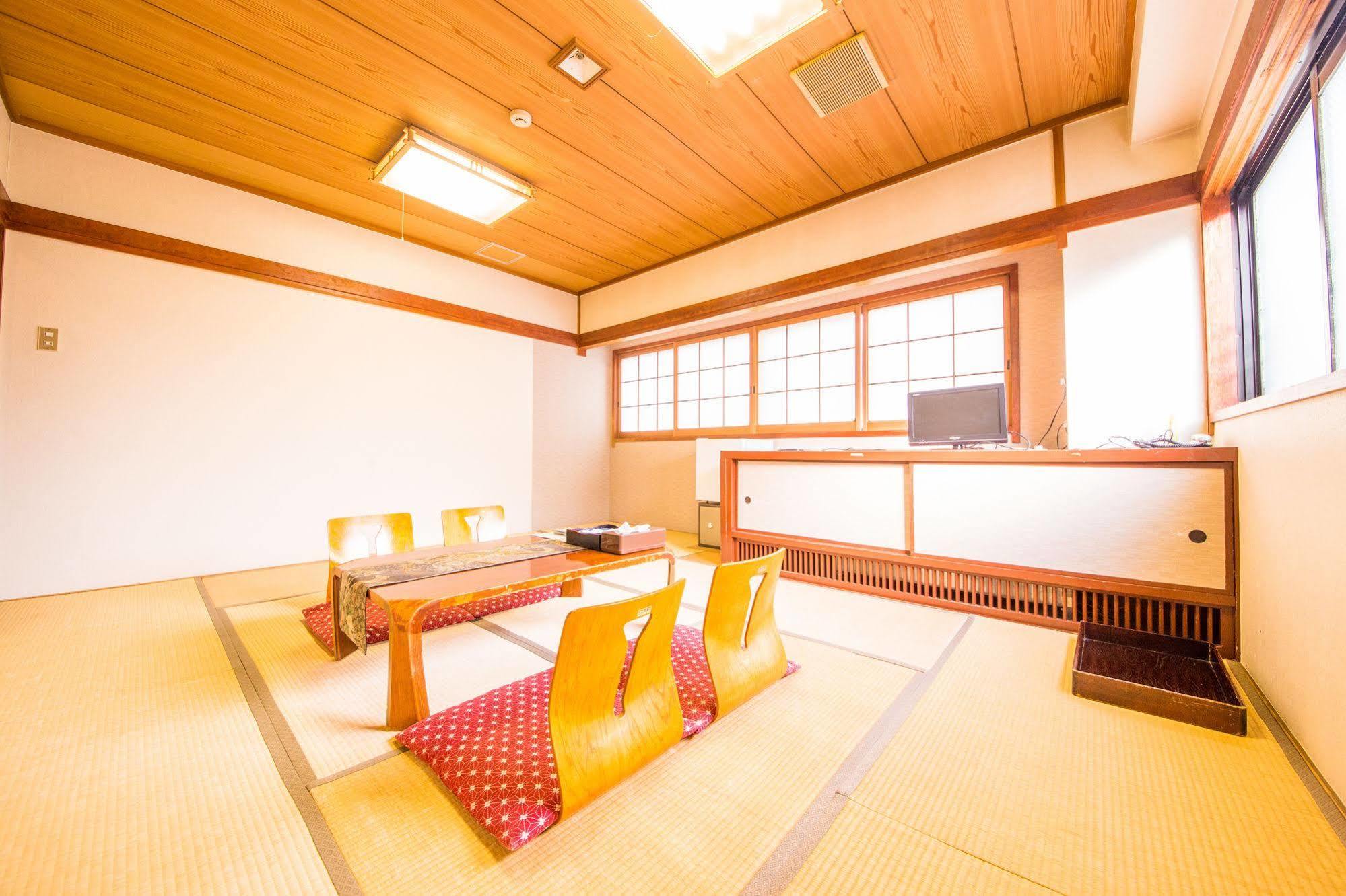 傳統日式旅館 Azumaya 3*